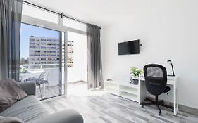 El 303, Relax En Playa Del Ingles